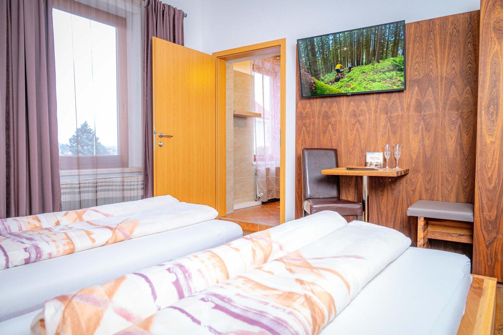 Pension Sandhof Knittelfeld Zewnętrze zdjęcie